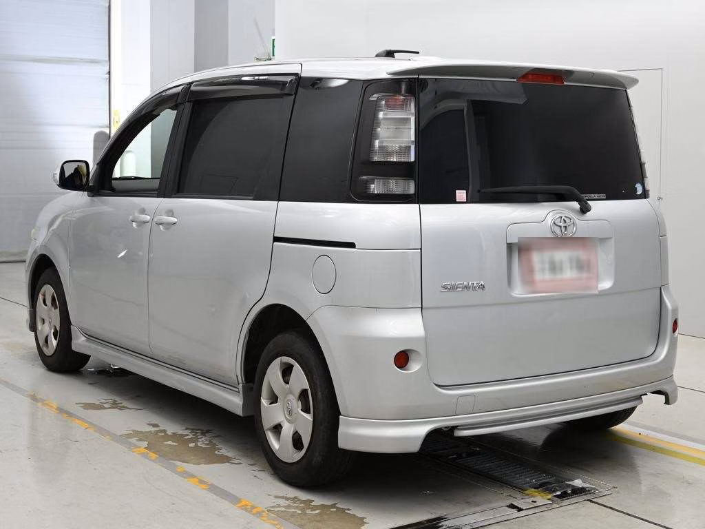 TOYOTA SIENTA