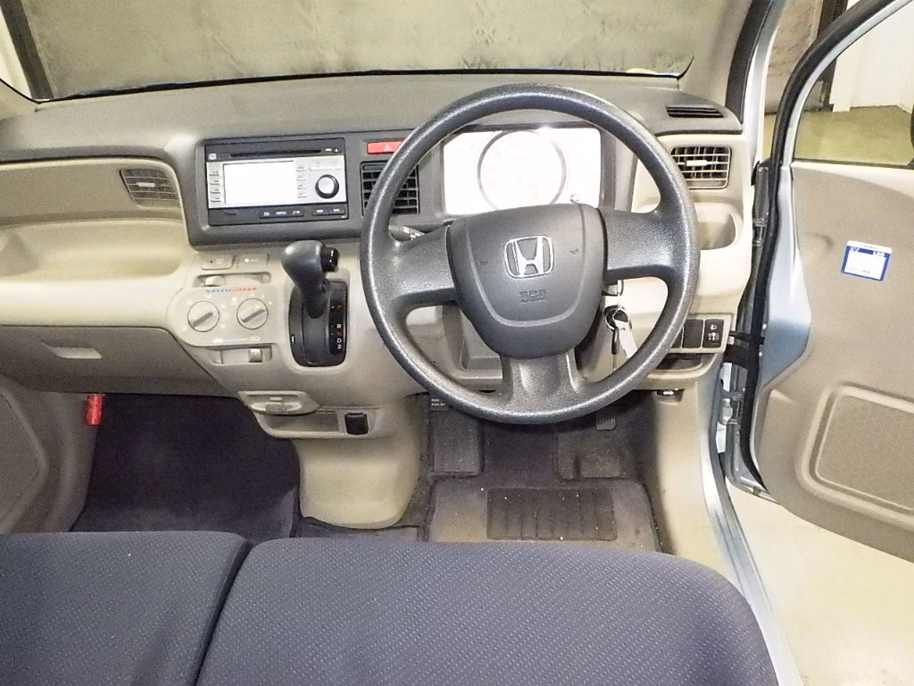 HONDA LIFE