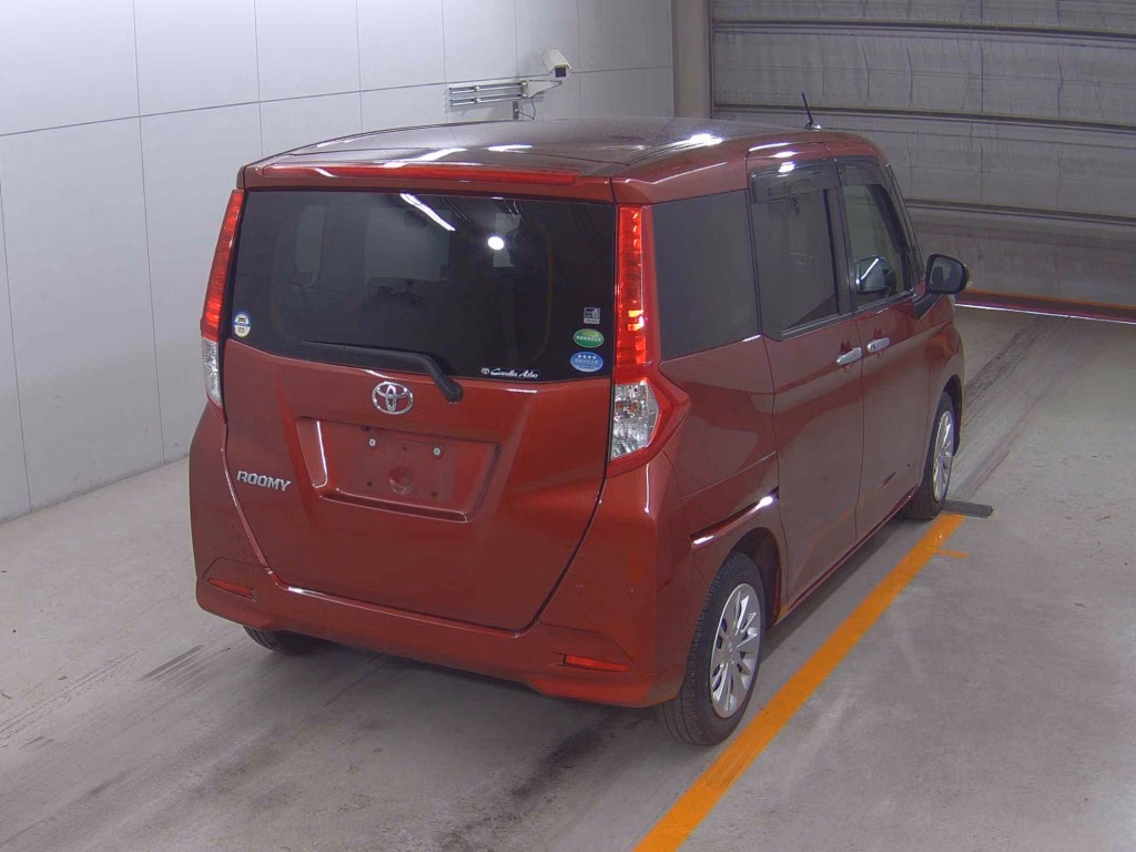TOYOTA ROOMY