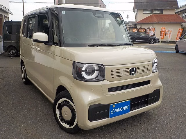 HONDA N-BOX