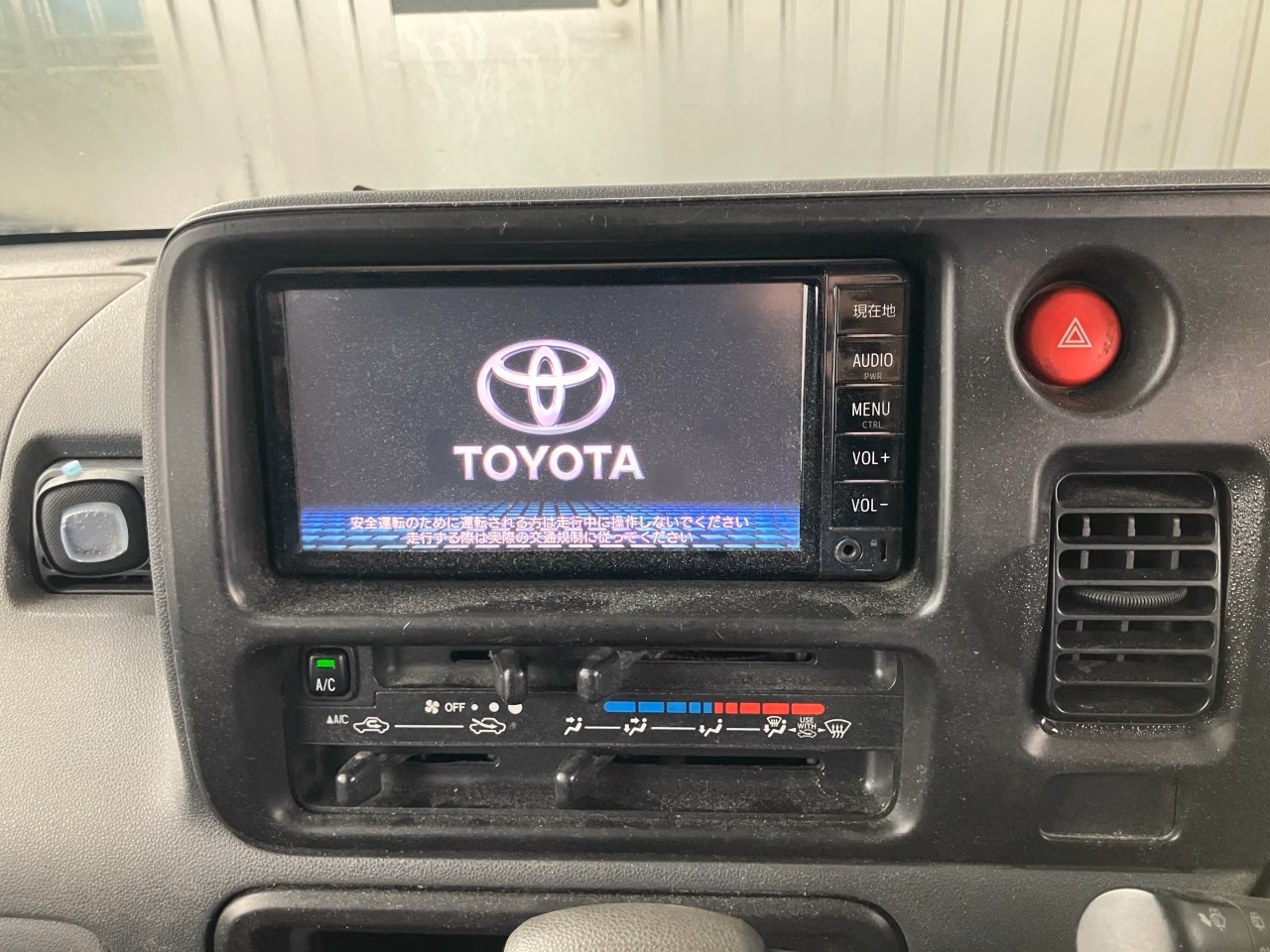 TOYOTA PIXIS VAN