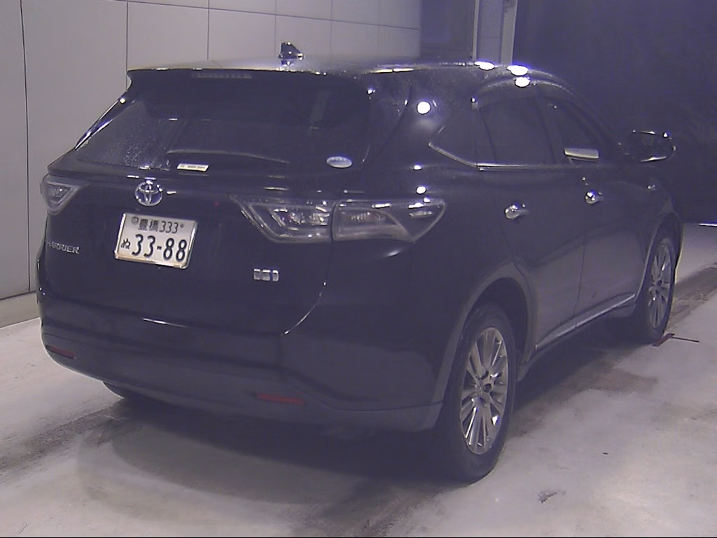 TOYOTA HARRIER
