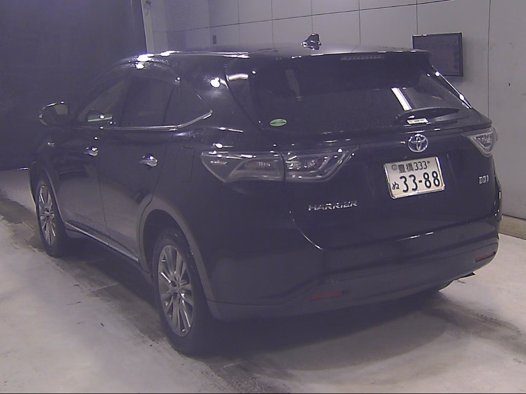 TOYOTA HARRIER