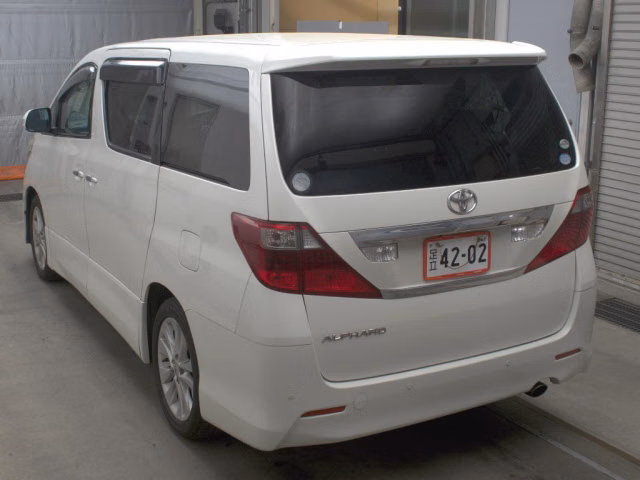 TOYOTA ALPHARD