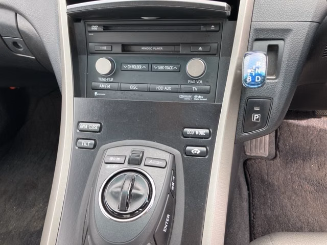 TOYOTA SAI