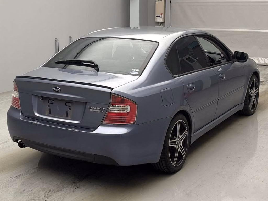 SUBARU LEGACY B4