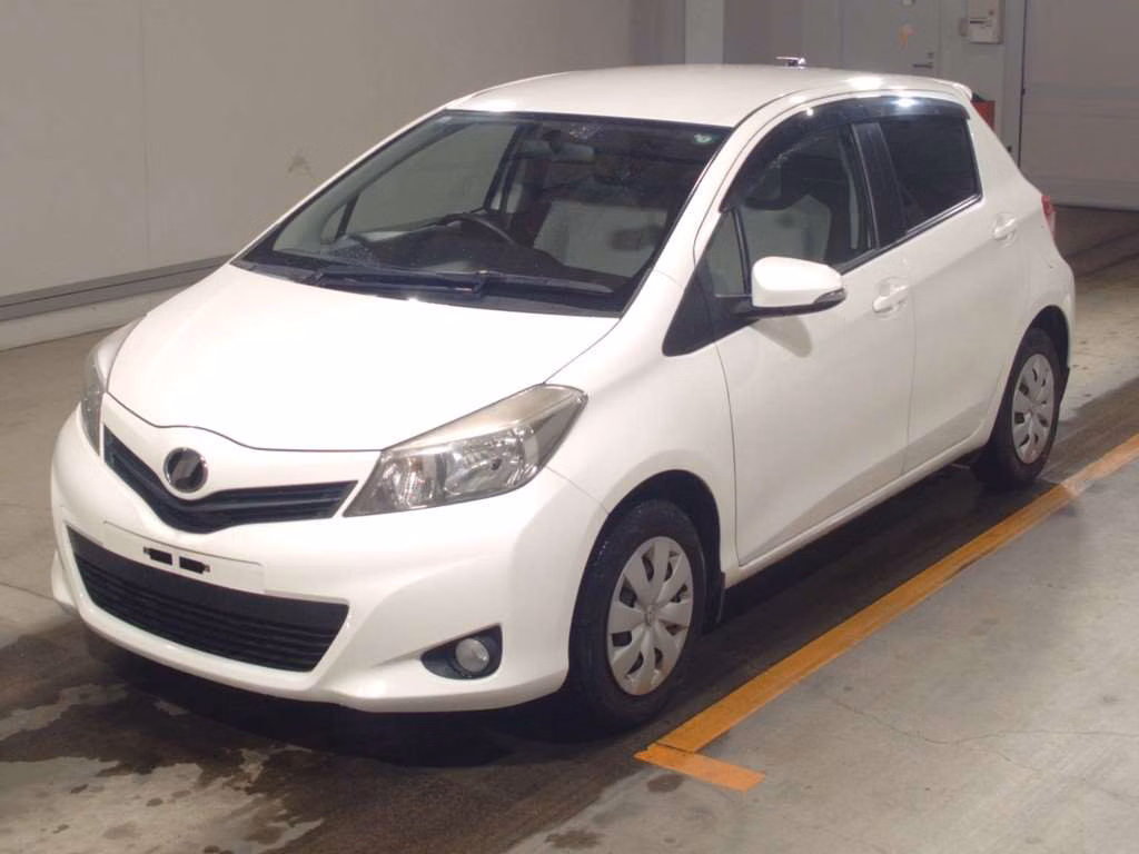 TOYOTA VITZ
