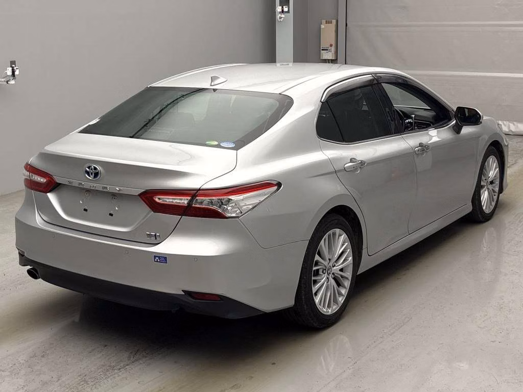 TOYOTA CAMRY