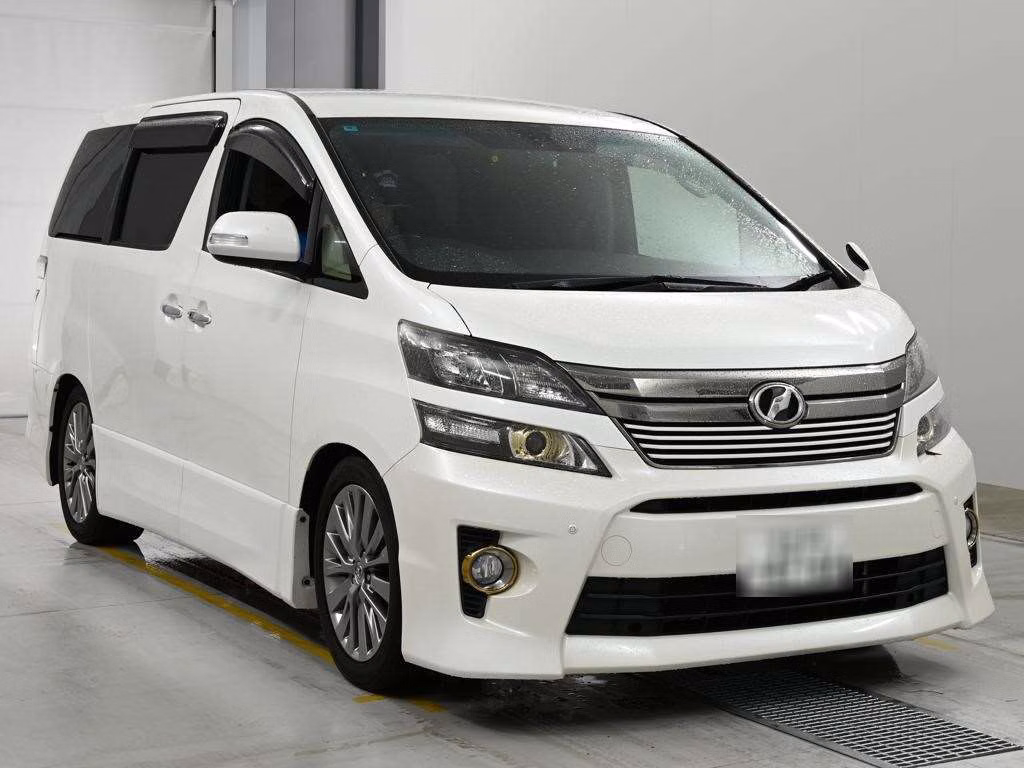 TOYOTA VELLFIRE