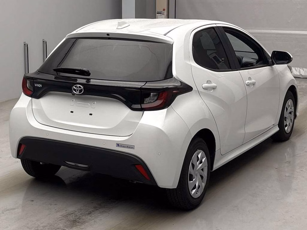 TOYOTA YARIS