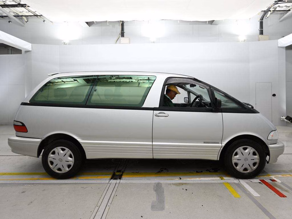TOYOTA ESTIMA