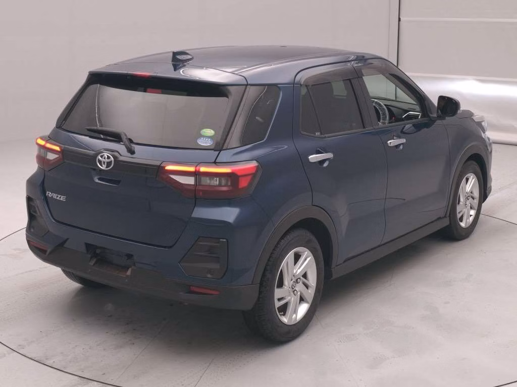 TOYOTA RAIZE