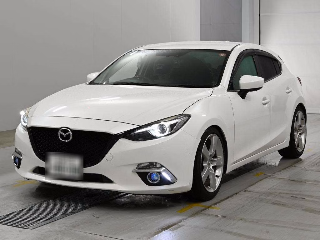 MAZDA AXELA