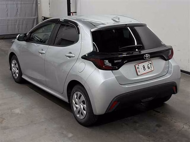 TOYOTA YARIS