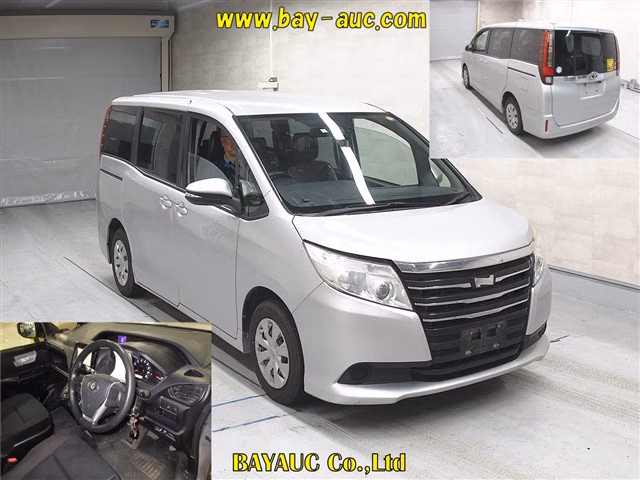 TOYOTA NOAH