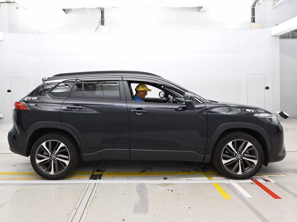 TOYOTA COROLLA CROSS