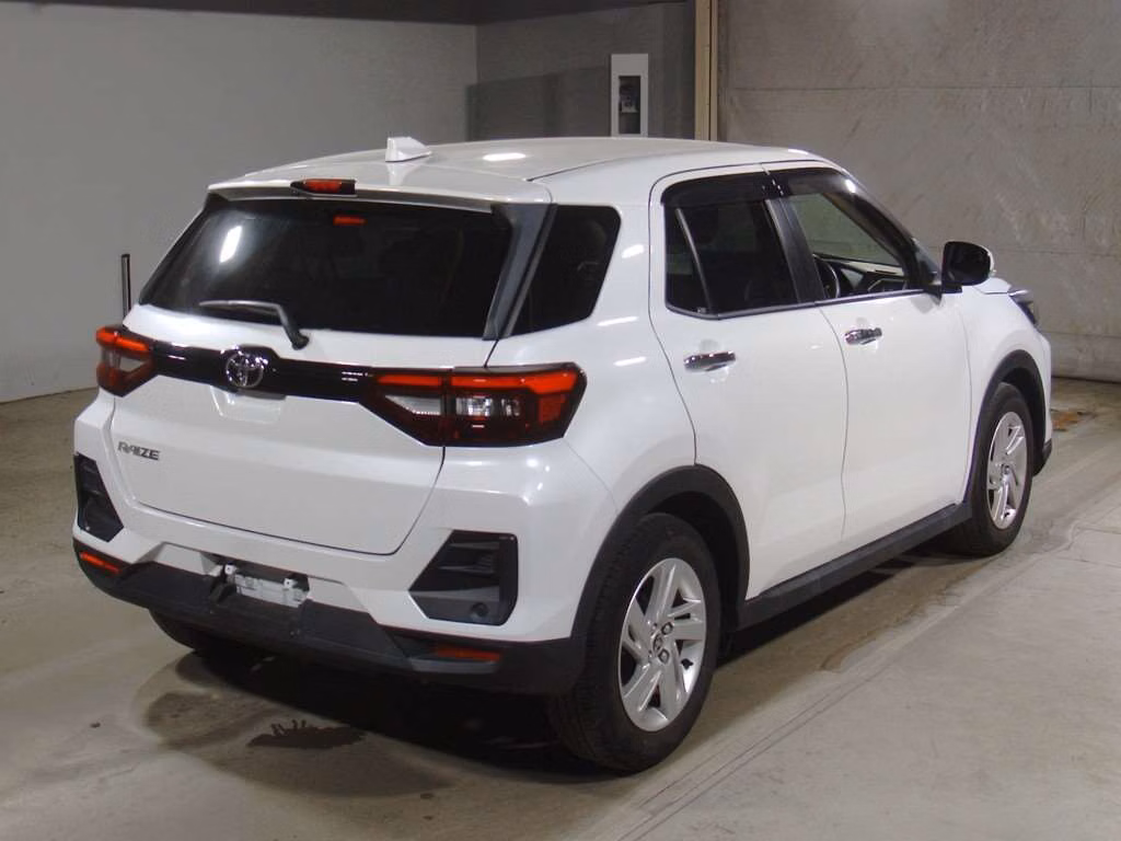 TOYOTA RAIZE