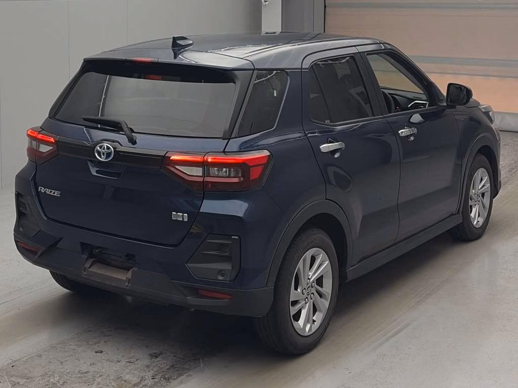 TOYOTA RAIZE