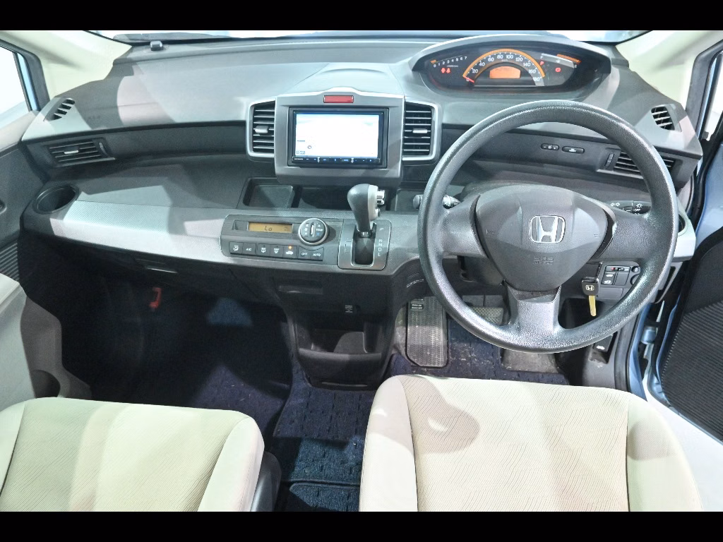 HONDA FREED