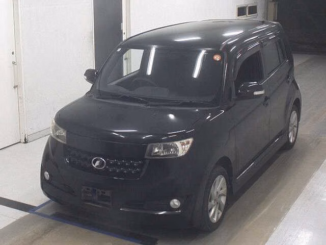 TOYOTA BB