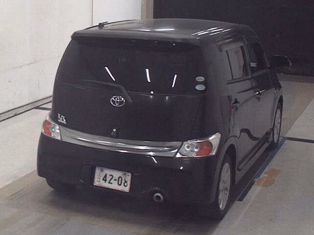 TOYOTA BB
