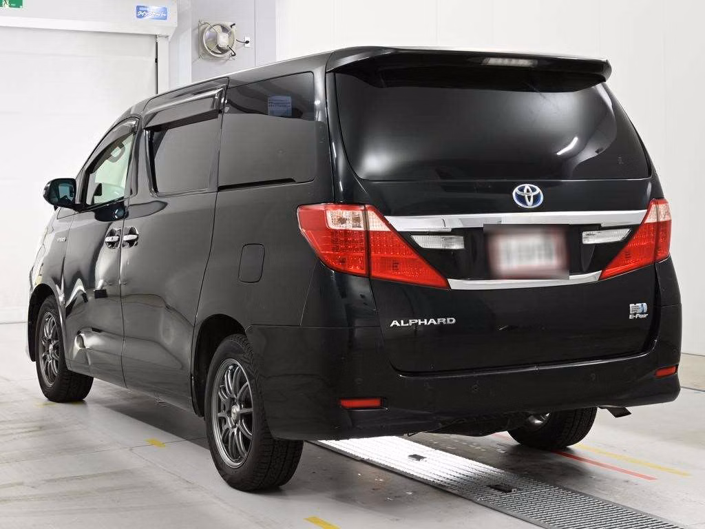 TOYOTA ALPHARD