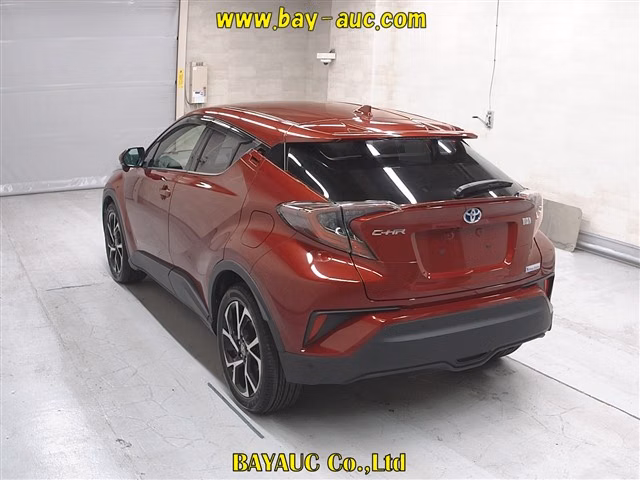 TOYOTA C-HR