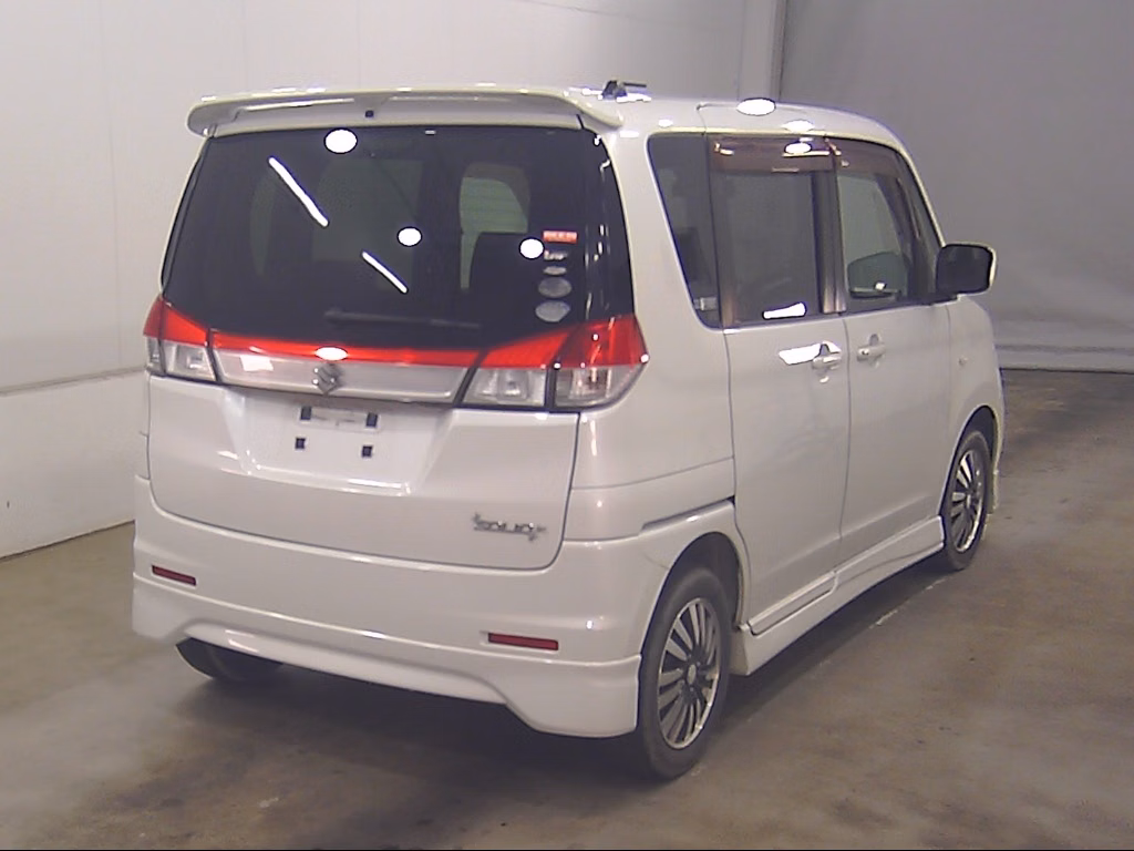 SUZUKI SOLIO