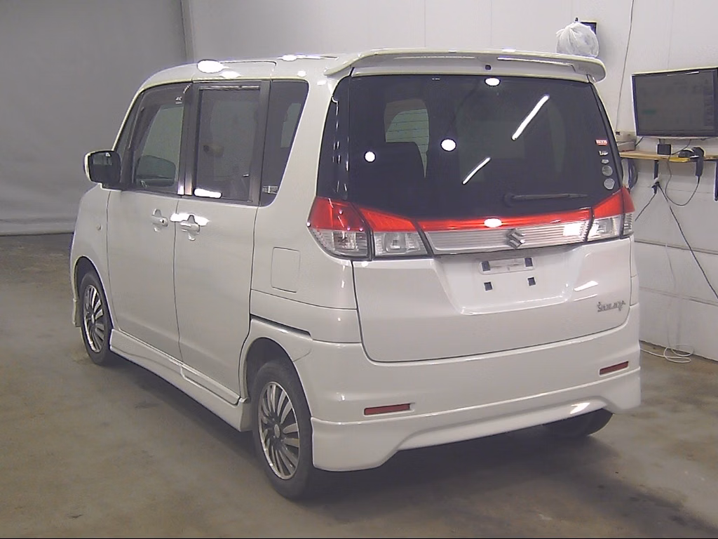 SUZUKI SOLIO