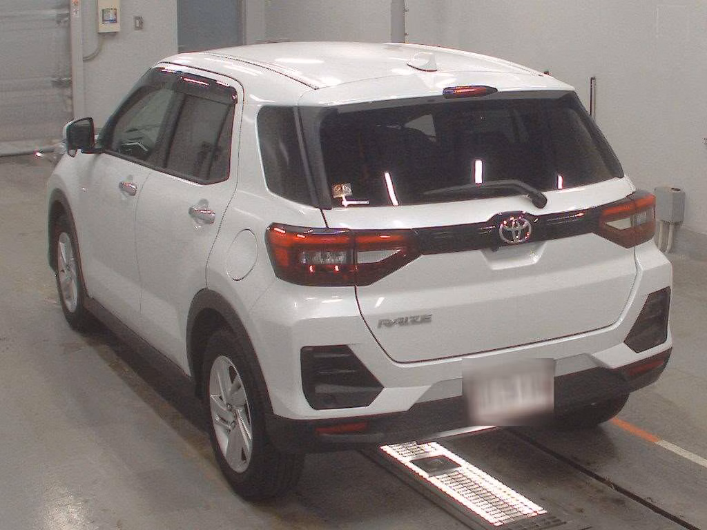TOYOTA RAIZE