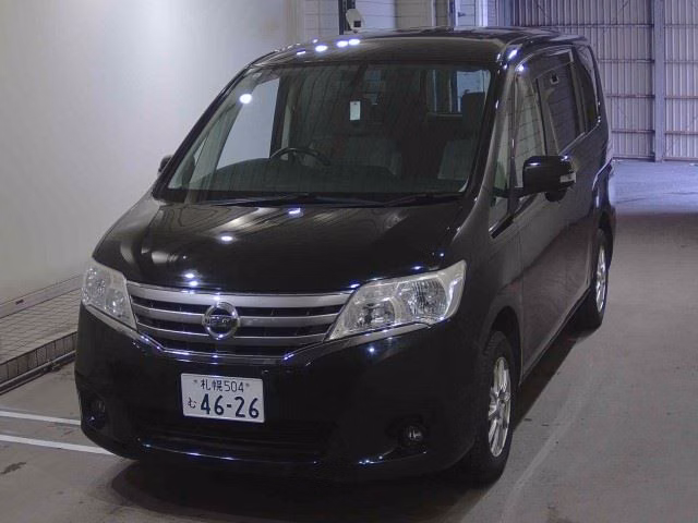 NISSAN SERENA
