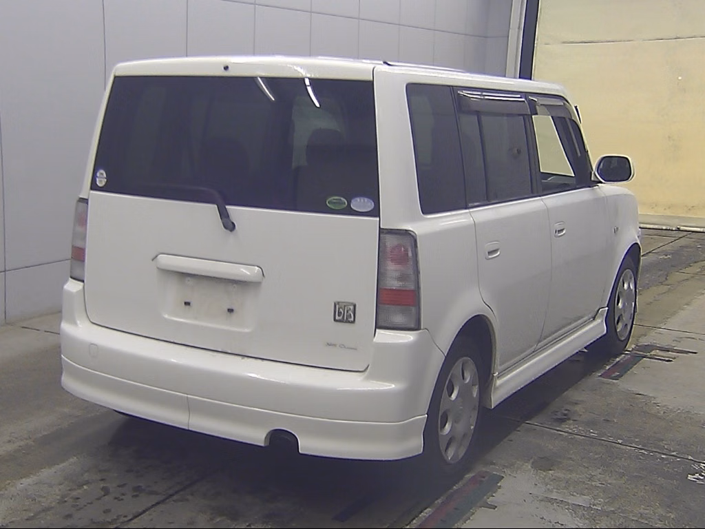 TOYOTA BB