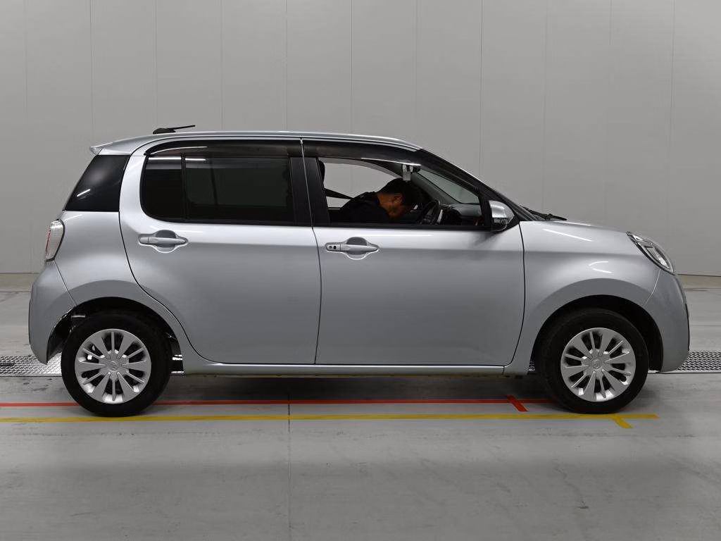 TOYOTA PASSO