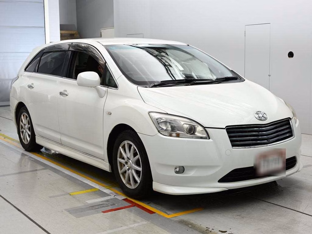 TOYOTA MARK X ZIO