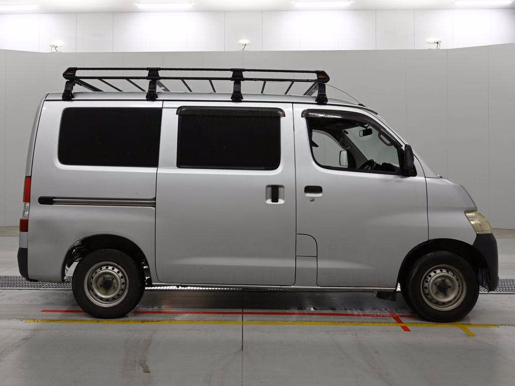 TOYOTA LITE ACE