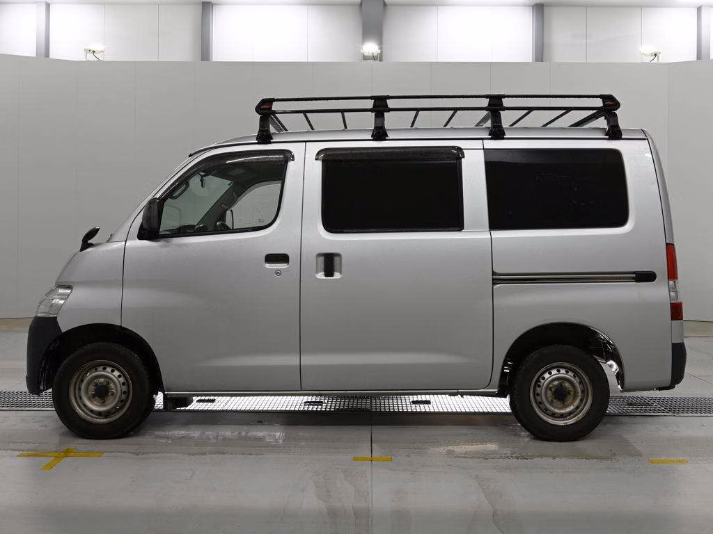 TOYOTA LITE ACE
