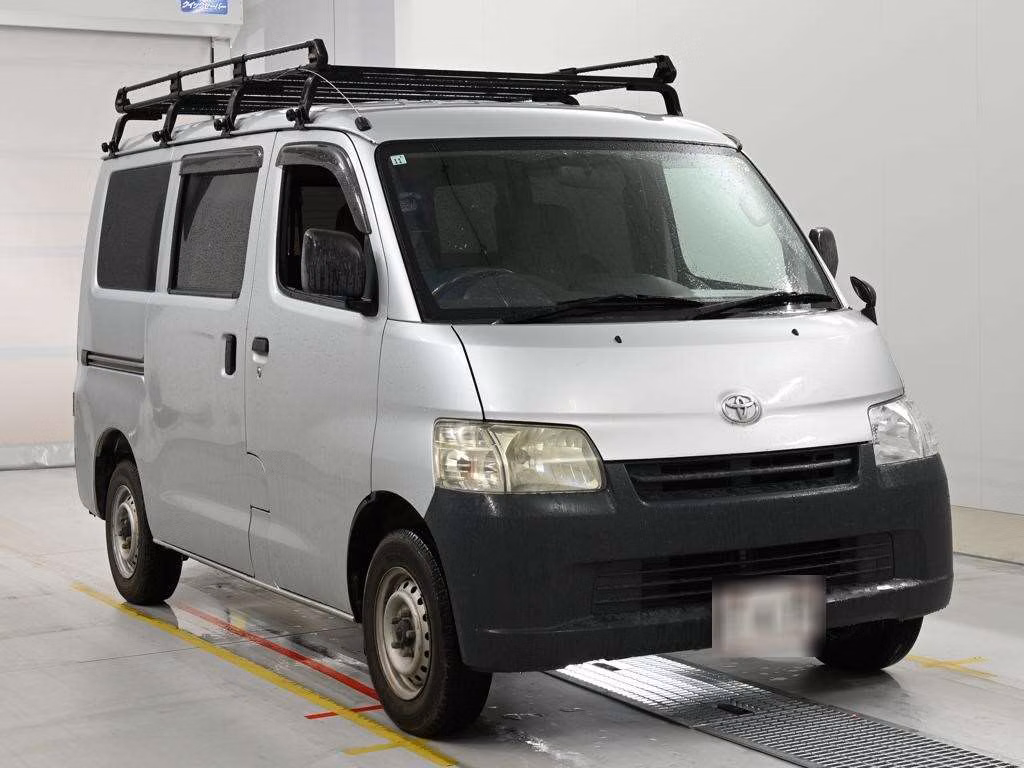 TOYOTA LITE ACE