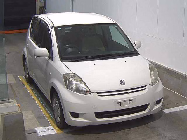TOYOTA PASSO