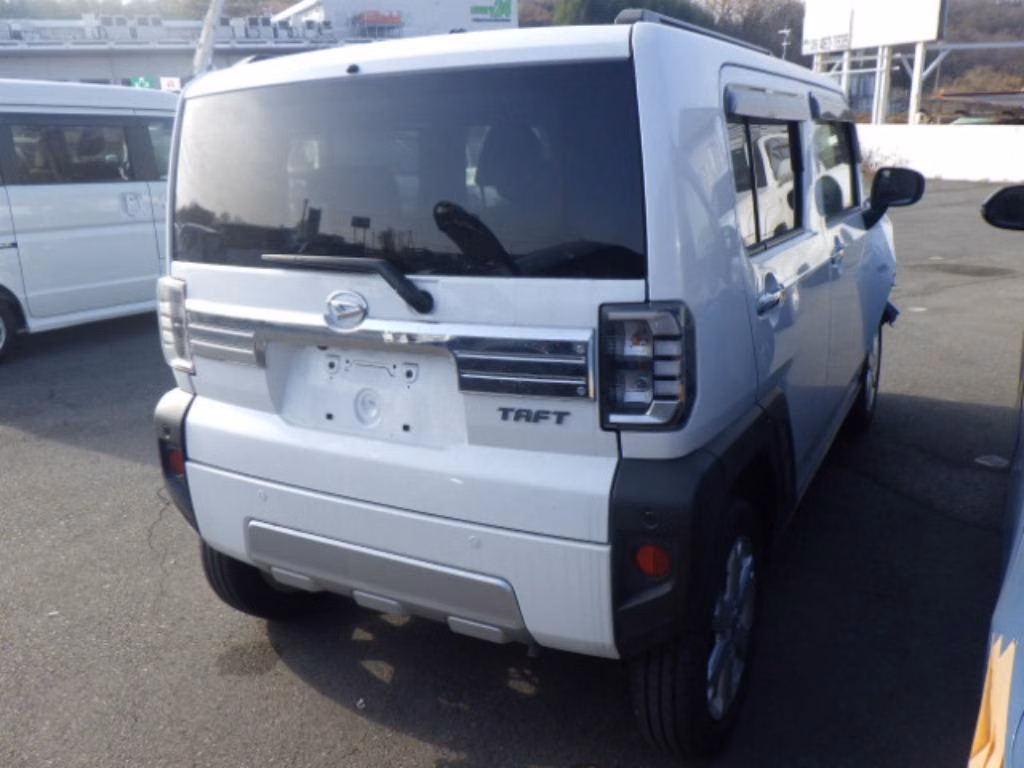 DAIHATSU TAFT