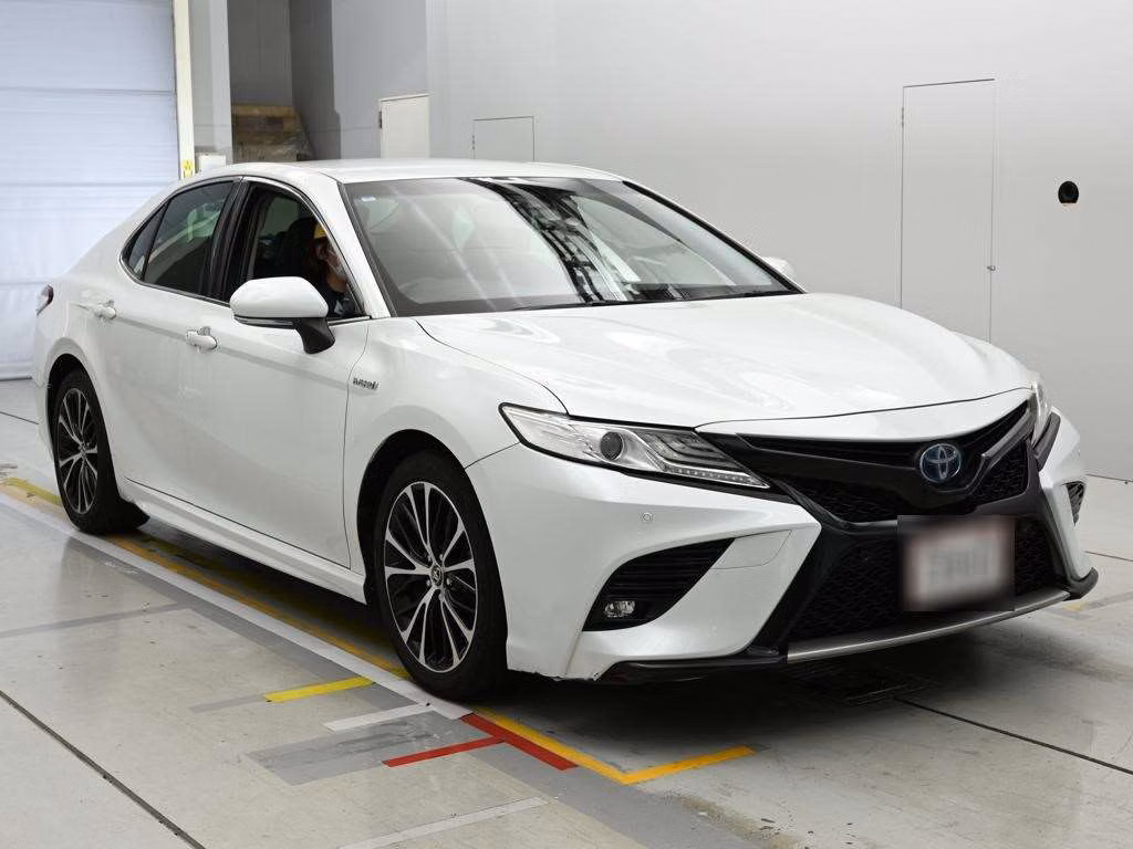 TOYOTA CAMRY