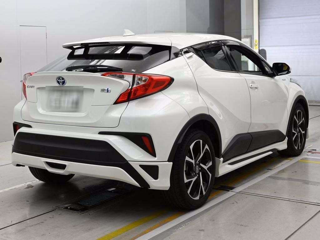 TOYOTA C-HR