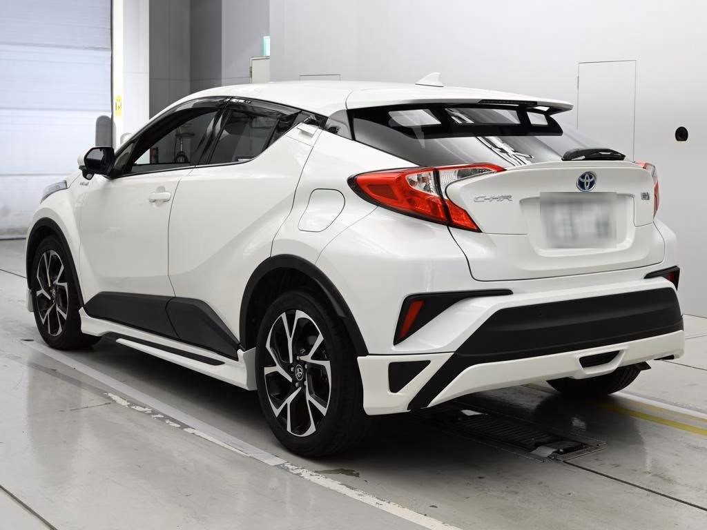 TOYOTA C-HR