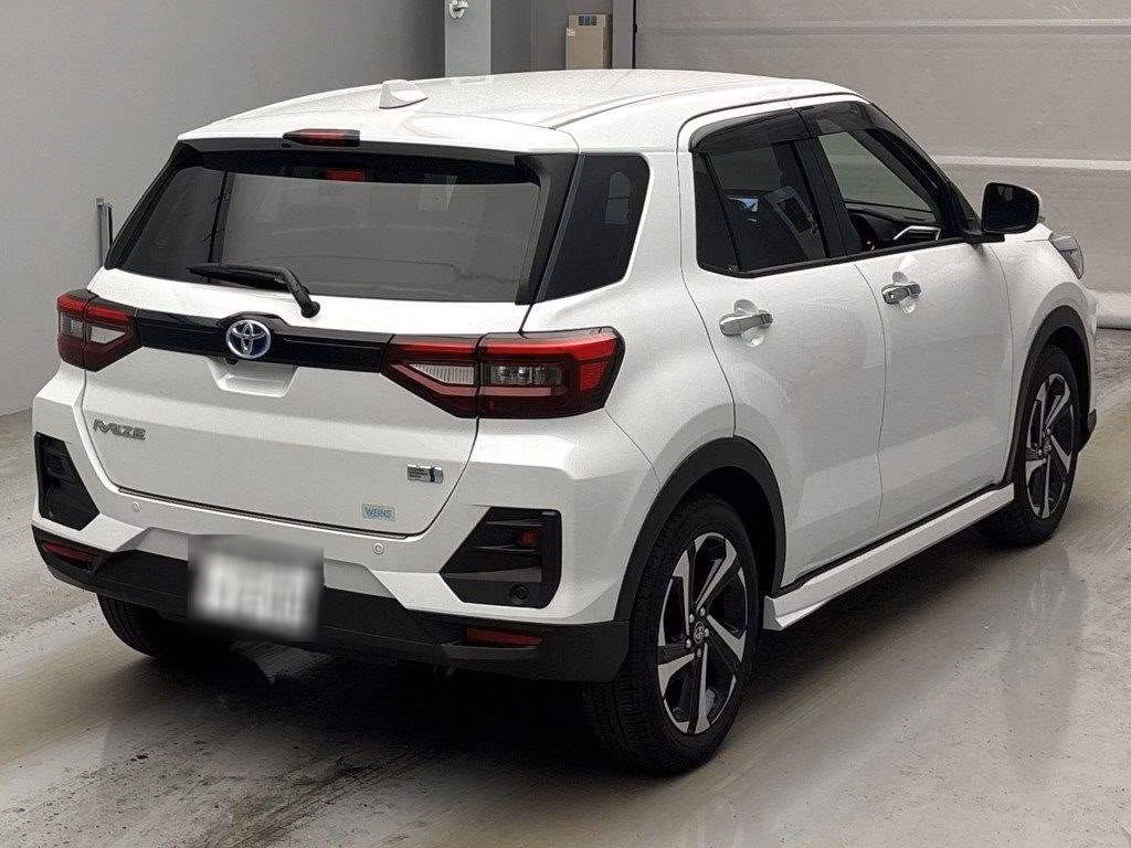 TOYOTA RAIZE