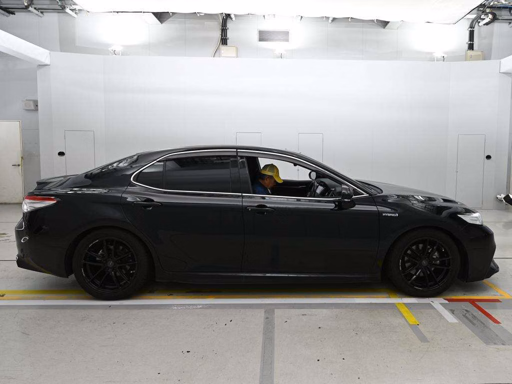 TOYOTA CAMRY
