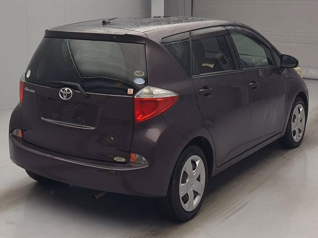TOYOTA RACTIS