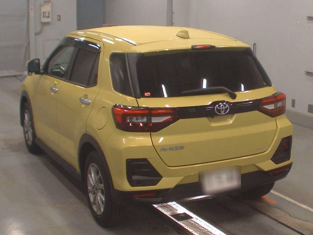 TOYOTA RAIZE