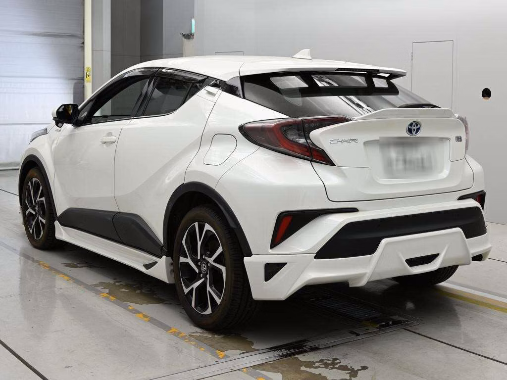 TOYOTA C-HR