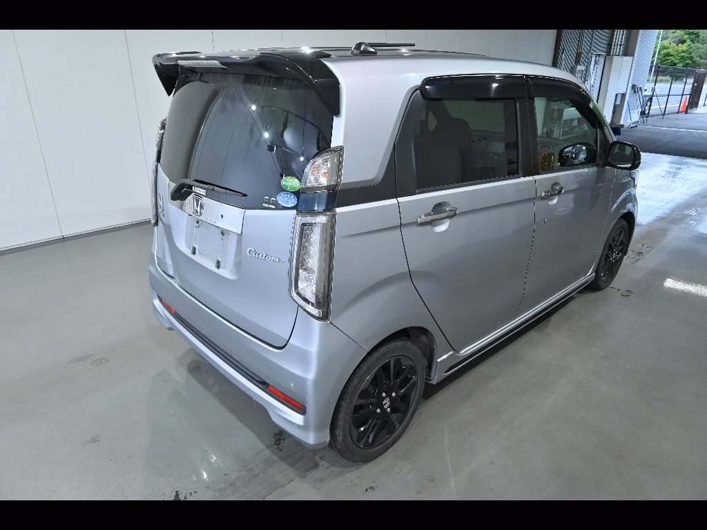 HONDA N-WGN