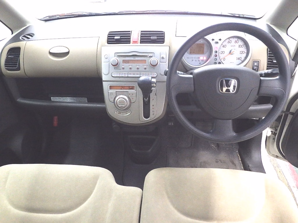 HONDA LIFE