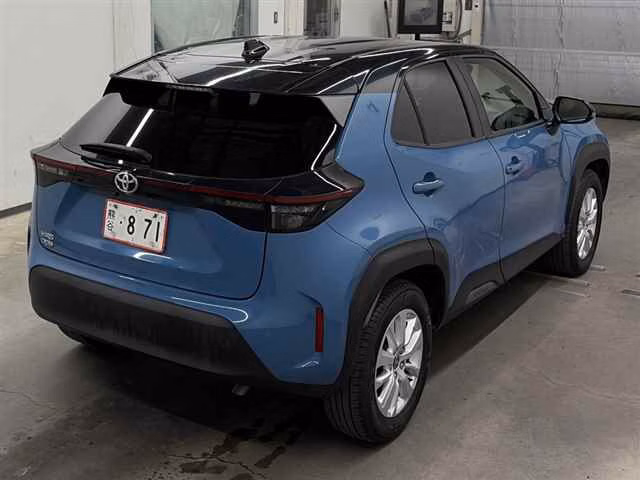 TOYOTA YARIS CROSS